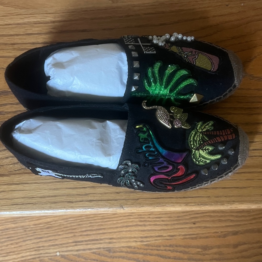 Marc Jacob’s Fun Embellished Shoes! - Picture 8 of 8